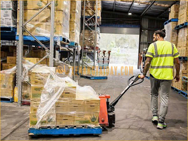 Xe nâng tay sử dụng điện