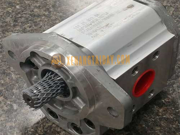 Bơm thuỷ lực Xe nâng Hyster