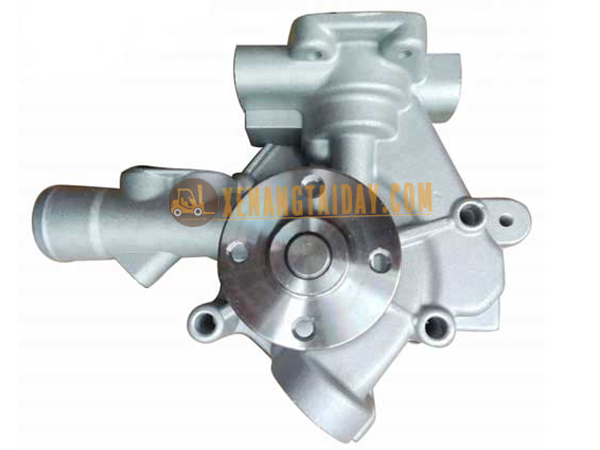 Bơm nước xe nâng Komatsu 4D94