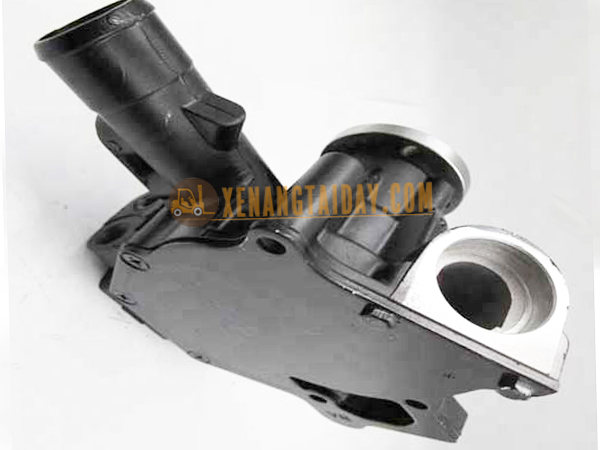 Bơm nước xe nâng Komatsu 4D94