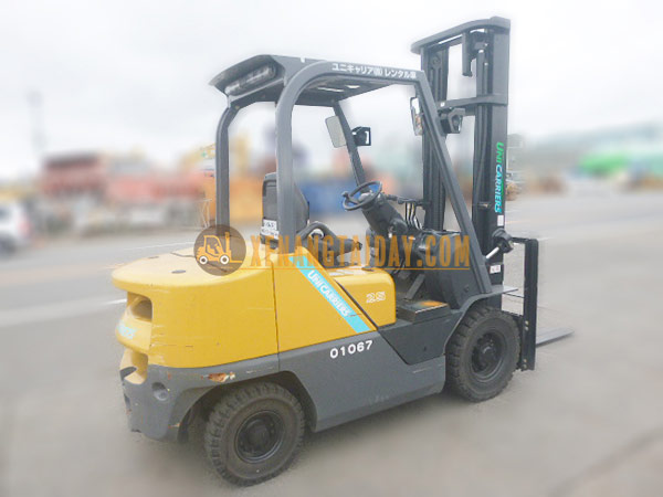 Xe Nâng Dầu UNICARRIERS FHD25T5 - 2