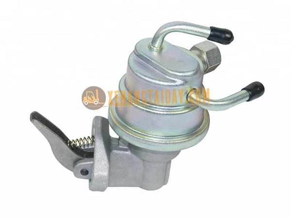 Bơm tay, bơm tiếp vận xe nâng