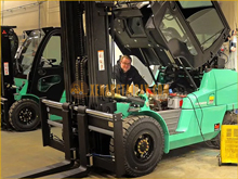 Bảng Giá Bảo Dưỡng Xe Nâng Xăng – Dầu 3 – 5 Tấn Mới Nhất 2025