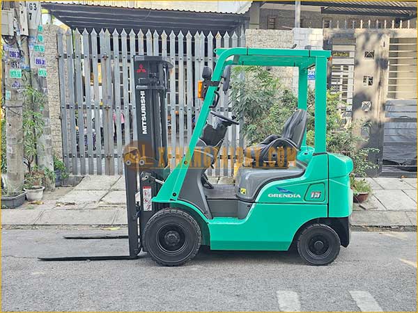 Các Loại Xe Nâng Forklift Phổ Biến và Ứng Dụng Trong Thực Tế