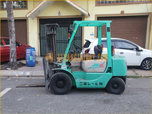 Xe nâng dầu MITSUBISHI FD25
