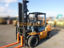 Xe nâng dầu TOYOTA 02-7FD35