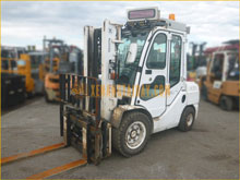 Xe nâng dầu TOYOTA 02-8FDJ35
