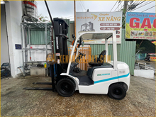 Xe nâng dầu UNICARRIERS FD25T4
