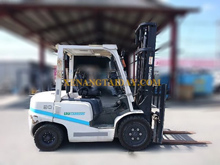 Xe Nâng Dầu UNICARRIERS FHD30T3A