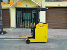 Xe nâng điện đứng lái KOMATSU FB09RS-14