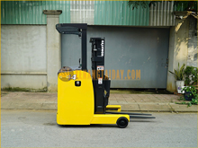 Xe nâng điện đứng lái KOMATSU FB14RL-15