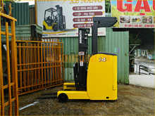 Xe nâng điện đứng lái KOMATSU FB14RL-15