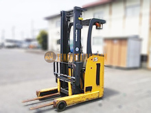 Xe nâng điện đứng lái Komatsu FB15RW-14