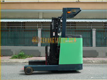 Xe nâng điện đứng lái TOYOTA 7FBR25