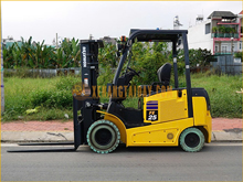 Xe nâng điện ngồi lái KOMATSU FE25-1 gắn pin lithum 72V - 340Ah PKGFF72340
