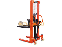 Xe nâng tay cao HS1516