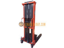 Xe nâng tay cao HS1530