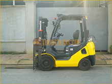 Xe nâng xăng - gas KOMATSU FG18T-21