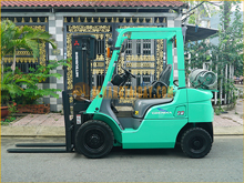 Xe nâng xăng - gas MITSUBISHI FGE20T