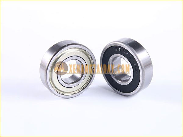 Bạc đạn khung xe nâng điện đứng lái Mitsubishi