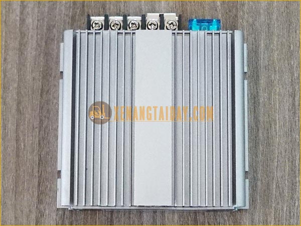 Bộ chuyển đổi 480W DC - DC 72V về 48V DAYGREEN A7D48C10