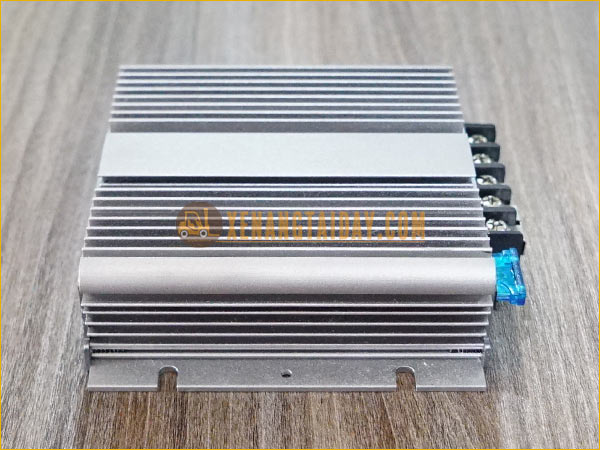 Bộ chuyển đổi 480W DC - DC 72V về 48V DAYGREEN A7D48C10