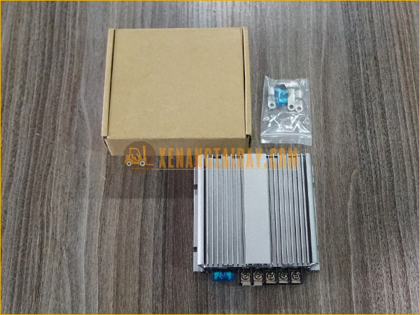 Bộ chuyển đổi 480W DC - DC 72V về 48V DAYGREEN A7D48C10