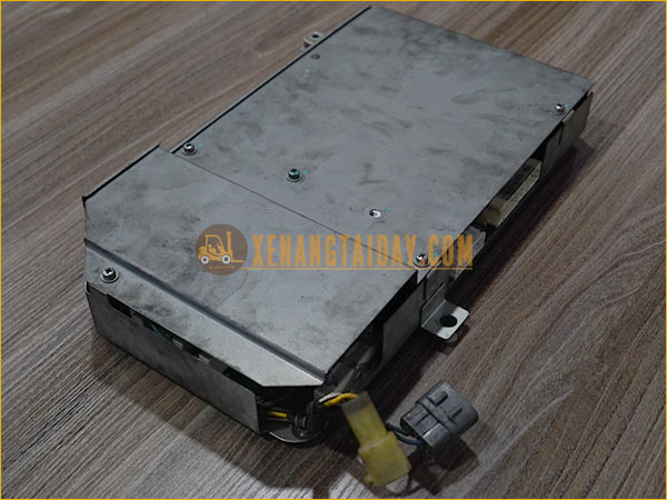 Bo khiển tổng 24700-23914-71 xe nâng TOYOTA 7FBR25, 7FBRS25