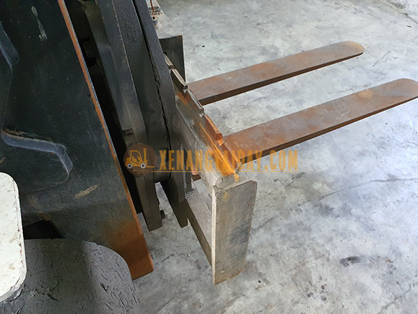 Bộ mâm xoay 360 độ (Rotator Forklift)