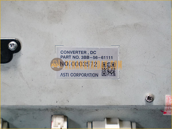 Bo nguồn chuyển DC 3BB-56-61111 xe nâng điện ngồi lái KOMATSU 2.5, 3 tấn