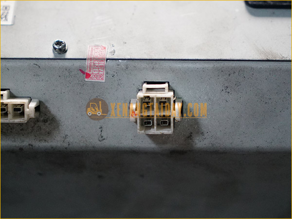 Bo nguồn chuyển DC 3BB-56-61111 xe nâng điện ngồi lái KOMATSU 2.5, 3 tấn