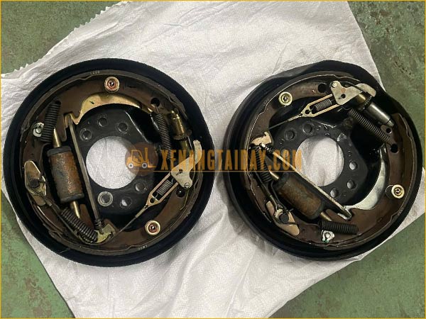 Bộ thắng đùm xe nâng dầu NISSAN FJ01A18