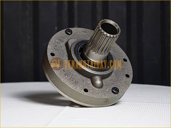 Bơm dầu hộp số xe nâng dầu KOMATSU 7 tấn FD70-5