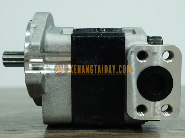 Bơm dầu thủy lực NT-KFP2227CSMSJ xe nâng dầu KOMATSU 2.5 tấn