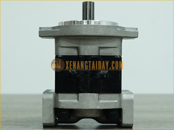 Bơm dầu thủy lực NT-KFP2227CSMSJ xe nâng dầu KOMATSU 2.5 tấn