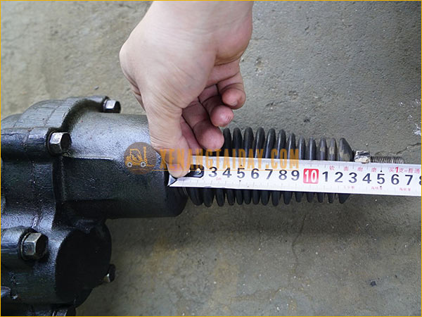 Boot lái xe nâng KOMATSU 2 tấn FB20EXL-11