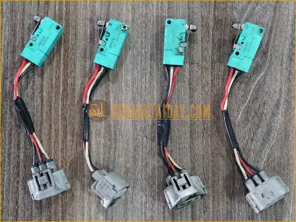 Công tắc hành trình Matsushita 3A250V~AC - ABV19230 - 30107U