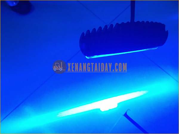 Đèn chiếu vạch cảnh báo cho xe nâng