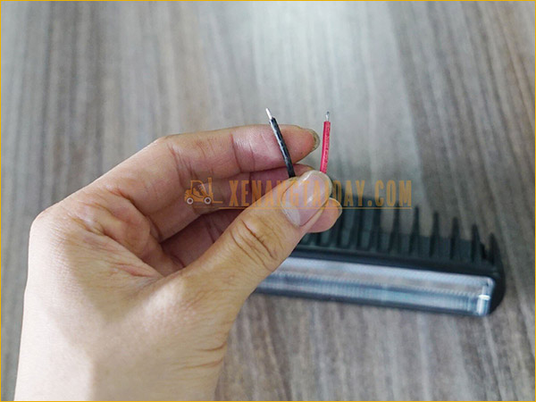 Đèn chiếu vạch cảnh báo cho xe nâng