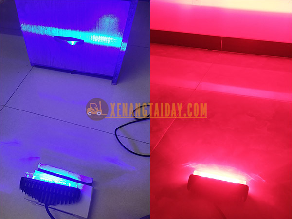 Đèn chiếu vạch cảnh báo cho xe nâng