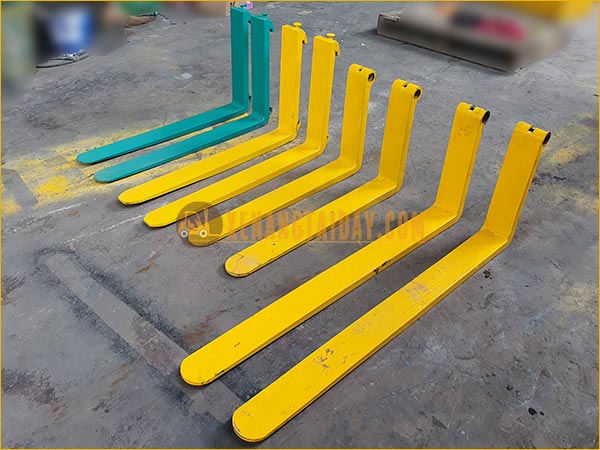 Càng xe nâng mới và cũ, đã qua sử dụng