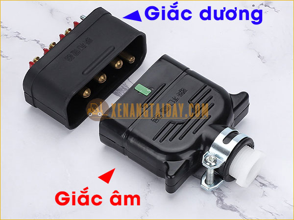 Giắc Điện 3 Pha Âm 30A - 250V (Giắc Thẳng) - Giắc sạc 3 pha xe nâng điện