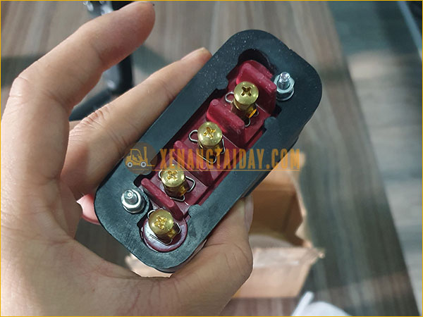 Giắc Điện 3 Pha Dương 30A - 250V (Giắc Thẳng) - Giắc sạc 3 pha xe nâng điện