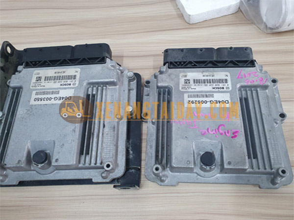 Hộp điều khiển động cơ ECU D04EG-005292