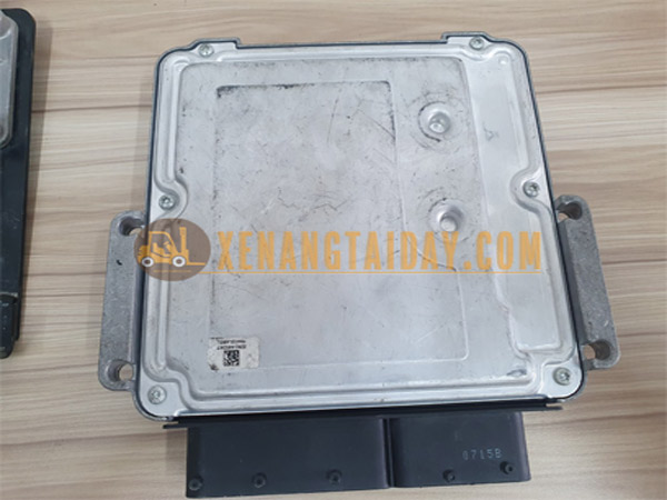 Hộp điều khiển động cơ ECU D04EG-005292