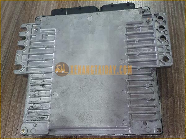 Hộp điều khiển động cơ ECU MITSUBISHI MEC130-240