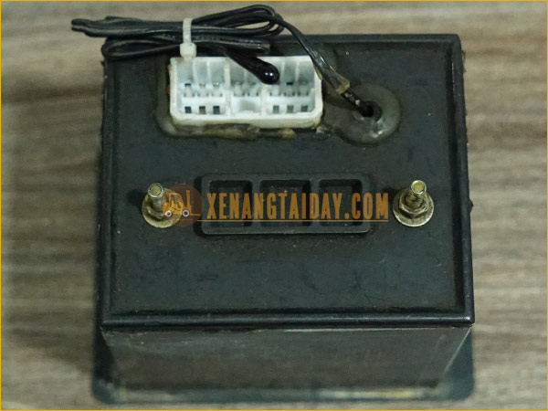 Hộp điều khiển sạc xe nâng điện KOMATSU P26
