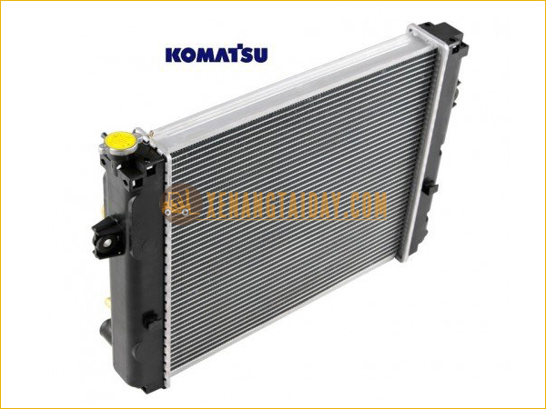 Két nước xe nâng Komatsu