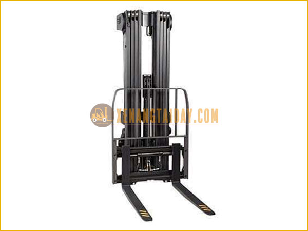 Khung nâng 4,3m dành cho xe nâng xăng 1.5 tấn