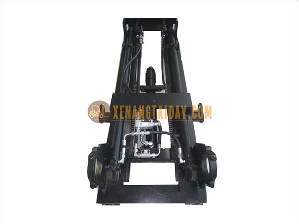 Khung nâng 6m dành cho xe nâng xăng 2.5 tấn